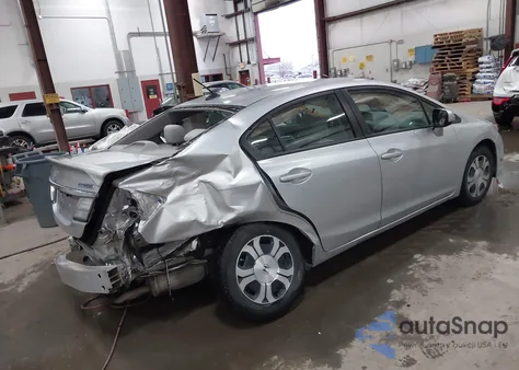 2013 Honda Civic Hybrid z USA, uszkodzony, nr VIN 19XFB4F27DE202805